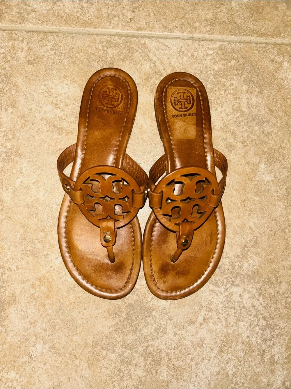 Tory Burch Tan Leather Logo Thong Sandals Miller Brown Tan 7.5